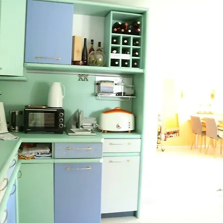 Dimai House No 31 Messe 多恩比恩